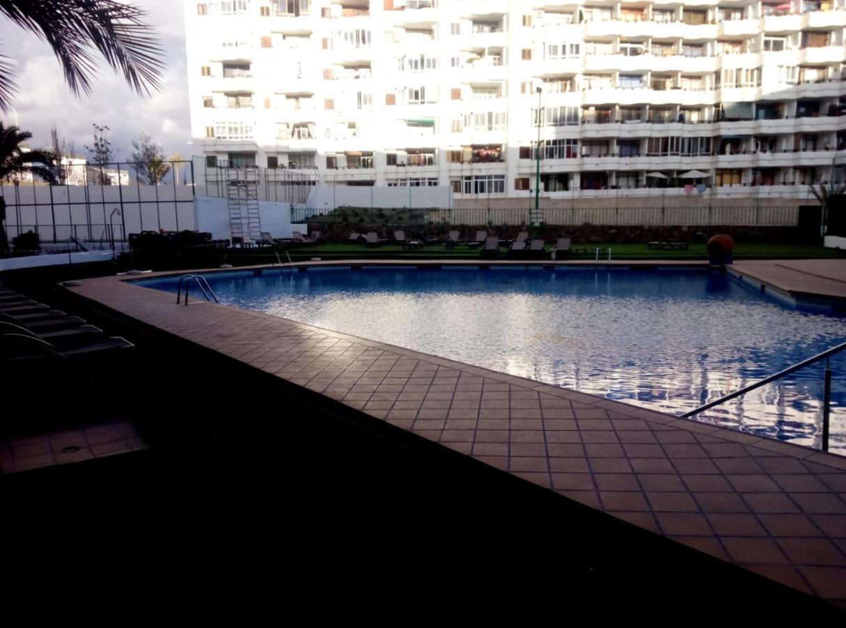 Apartament 5' CC Yumbo San Bartolome Bagian luar foto
